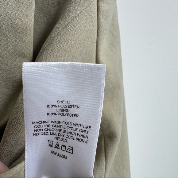 NEW EXPRESS $138 ELM PEAK LAPEL ONE BUTTON CROPPED BLAZER SMALL Business - Picture 10 of 14